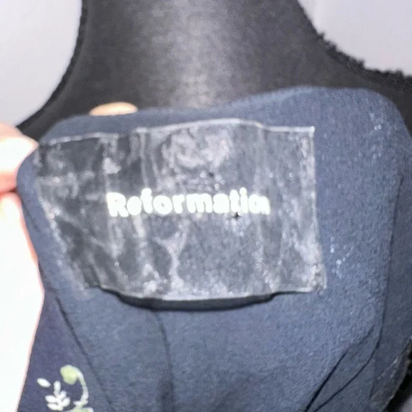 Reformation Linley Black Floral Mini Dress - Size 4 - Picture 10 of 10